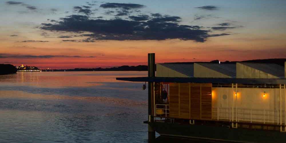 Najbolji letnji provod na splavu Pristan