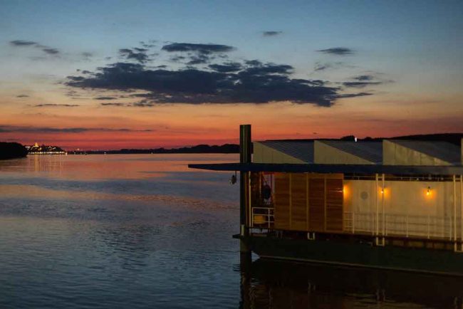 Najbolji-letnji-provod-na-splavu-Pristan Najbolji letnji provod na splavu Pristan